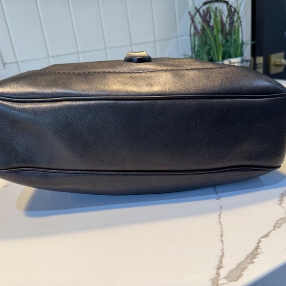 GUCCI: All Leather Black Jackie Hobo, Vintage - Picture 10 of 16